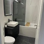 Luxury Apartment Cluj With Free Parking Apartament